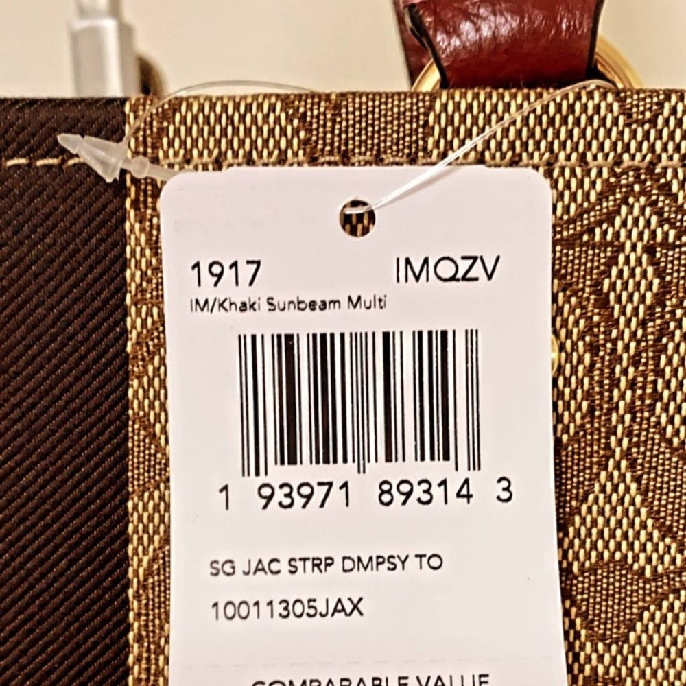 NWT💃Coach Dempsey Tote In Signature Jacquard - Picture 13 of 13